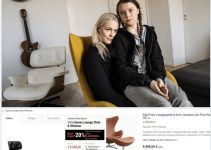 Greta auf dem 9400 EUR Tierhaut-Sessel