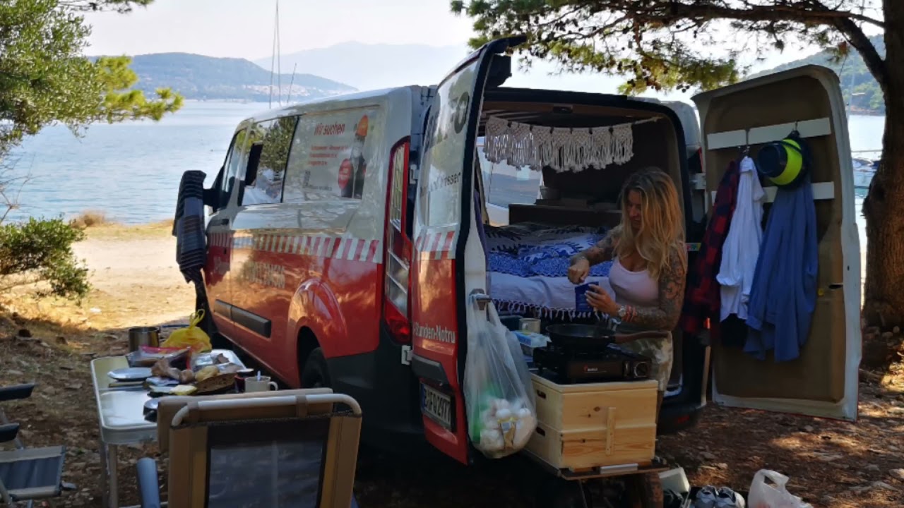 Camper Ausbau – Jutestoff statt schwerer Bretter als Verkleidung