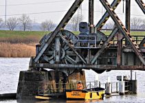 Friesenbrücke in Weener fertig zum Abbruch