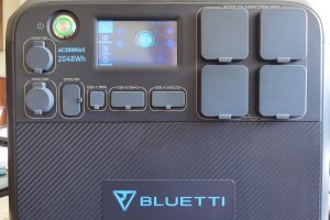 Bluetti AC200MAX  + Batteriemodul B230  –  gerade eingetroffen