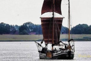 Schmack GESINE von PAPENBURG DCLD MMSI 211279790 Emden Ems Dollart Segelschiff sailing vessel