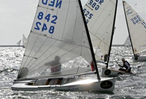 5998 2 RMOCR07dn 0235